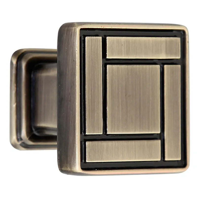Buton pentru mobila, metalic, grafiat, M 486.16.39, 28 x 25 mm buc