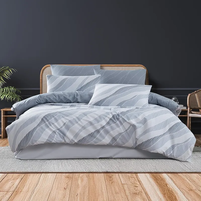 Lenjerie de pat 2 persoane Acasa Lenil, cearceaf pat 220x240 cm, husa pilota 200x220 cm, 2 fete perna 50x70 cm, 100% bumbac ranforce, bleu