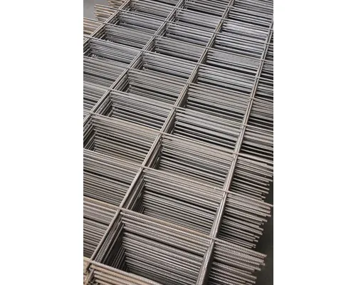 Plasă sudată pentru construcții Ø4 mm, 2x6 m, cu ochi 100x100 mm buc