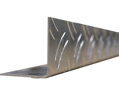 Cornier aluminiu Alberts 23,5x23,5x1,5 mm, striat, lungime 2m buc